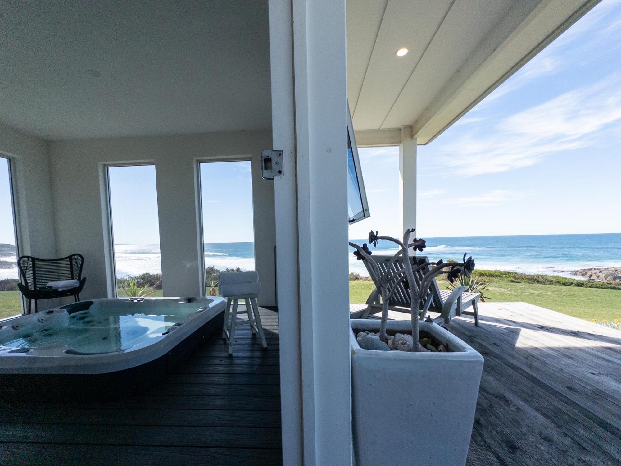 Saltwater - Absolute Oceanfront, Fire Pits, Some Villas With Hot Tubs And Sauna Falmouth Extérieur photo