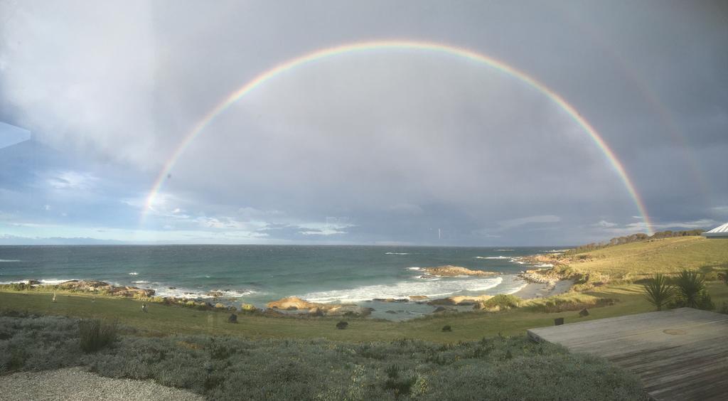 Saltwater - Absolute Oceanfront, Fire Pits, Some Villas With Hot Tubs And Sauna Falmouth Extérieur photo
