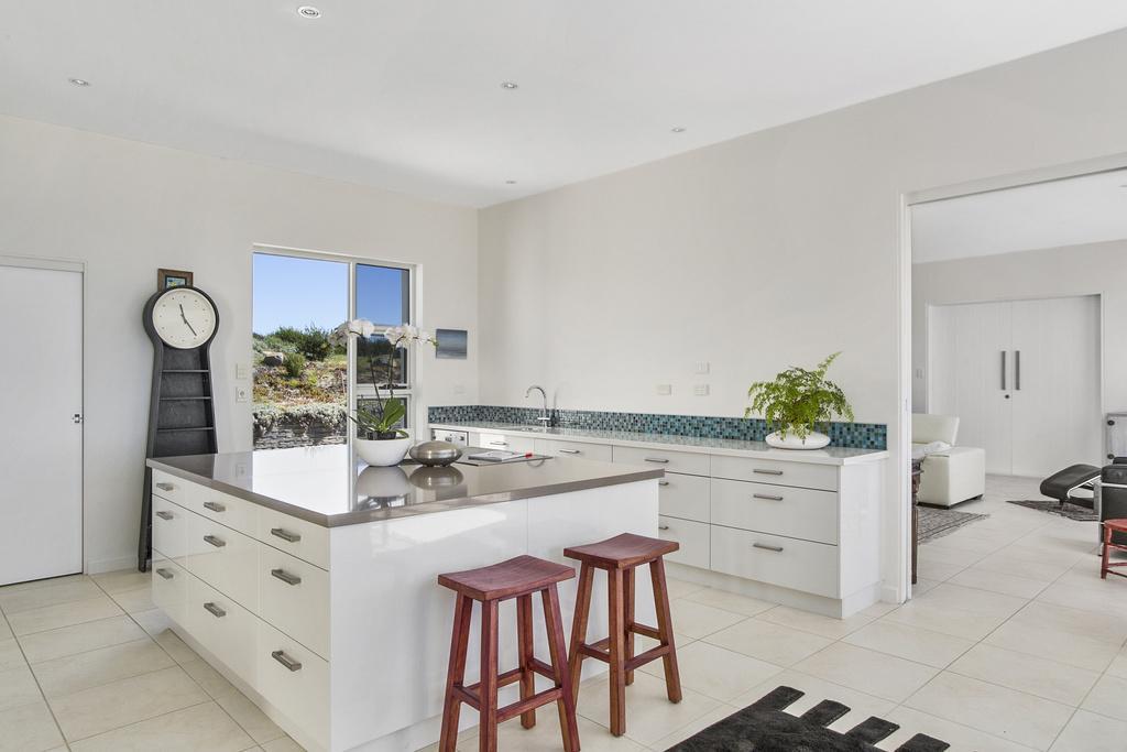 Saltwater - Absolute Oceanfront, Fire Pits, Some Villas With Hot Tubs And Sauna Falmouth Extérieur photo