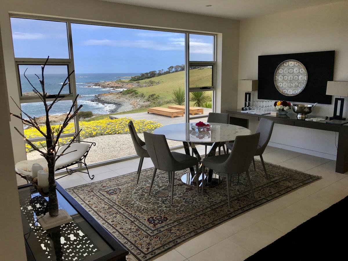Saltwater - Absolute Oceanfront, Fire Pits, Some Villas With Hot Tubs And Sauna Falmouth Extérieur photo