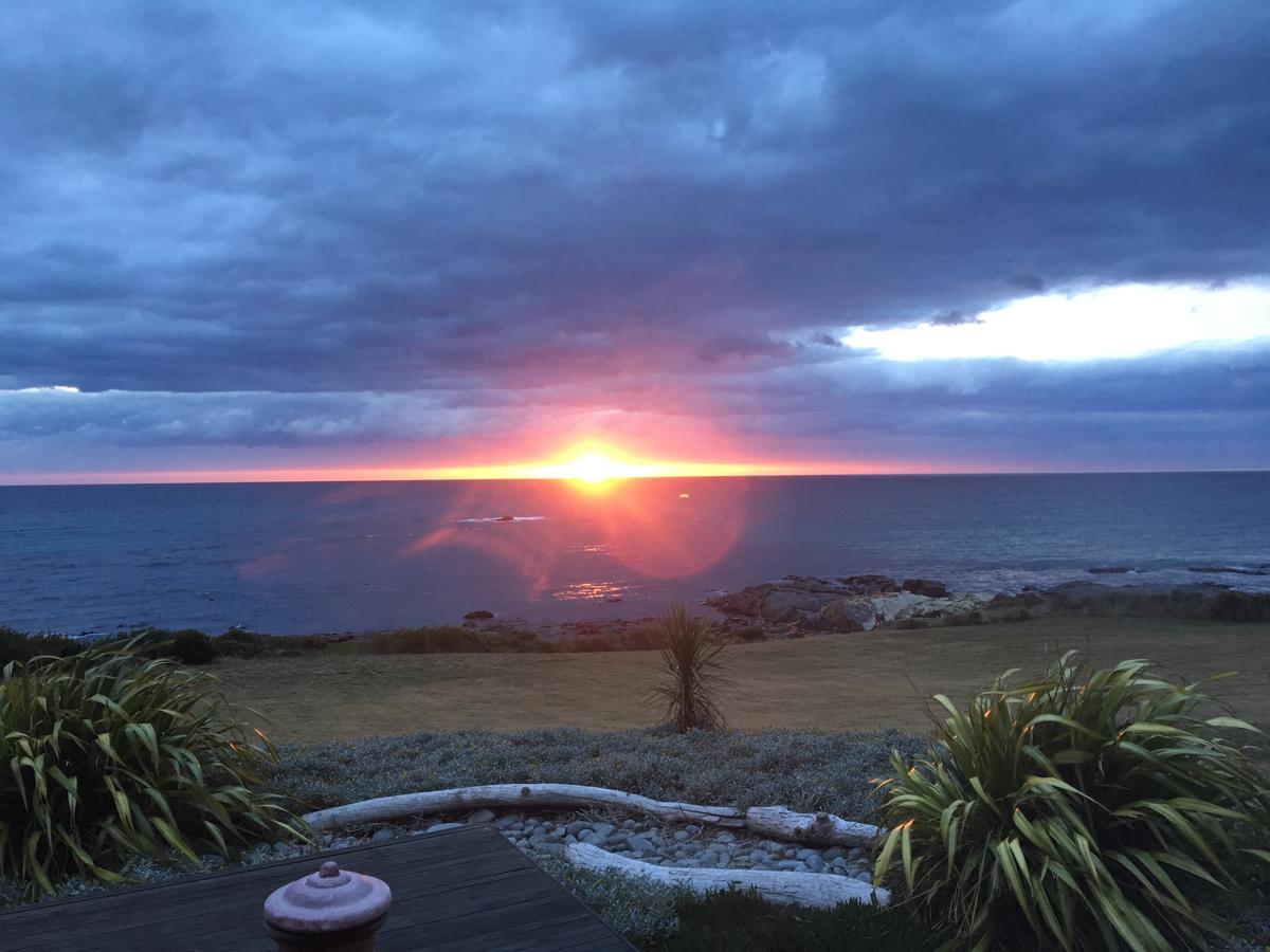 Saltwater - Absolute Oceanfront, Fire Pits, Some Villas With Hot Tubs And Sauna Falmouth Extérieur photo